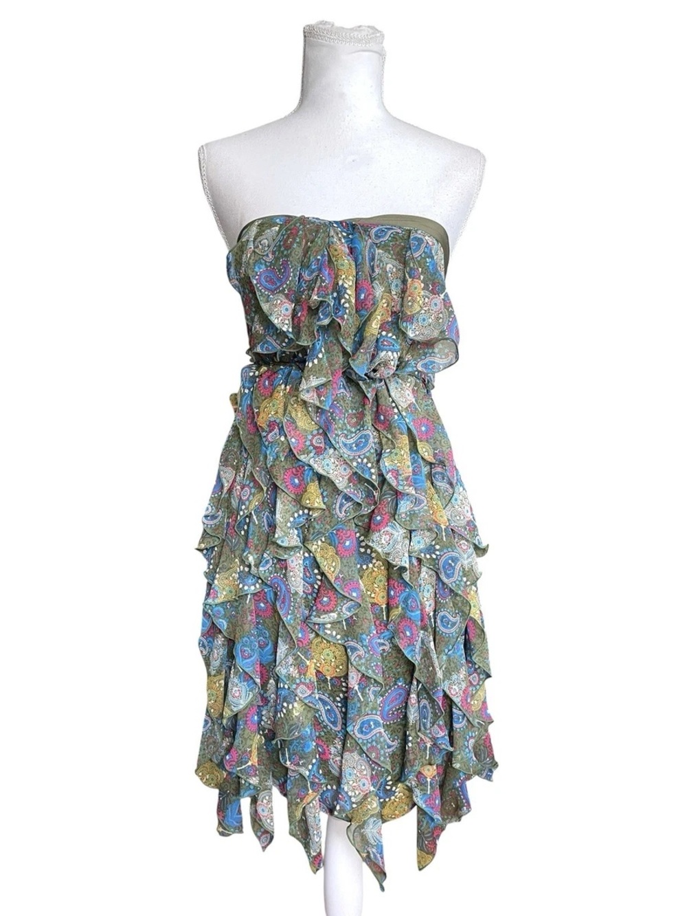 Princess Vera Wang ruffle dress